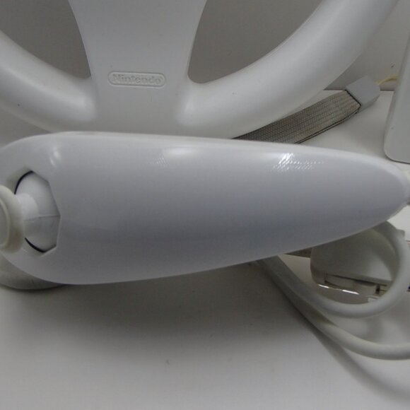 Nintendo Wii accessories - Picture 5 of 11